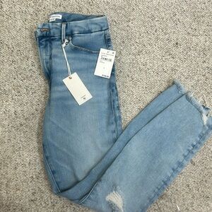 Good American NEVER worn jeans